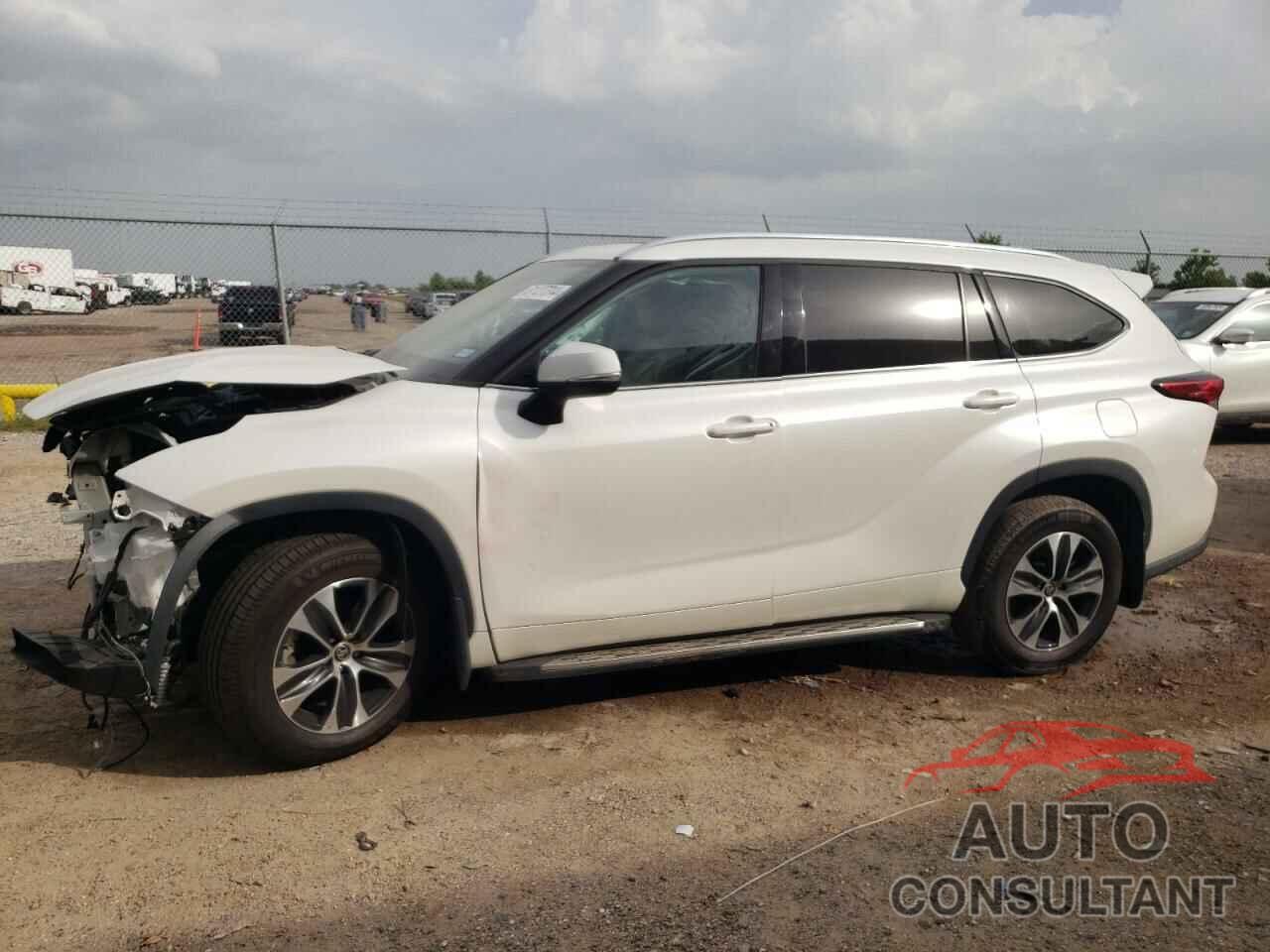 TOYOTA HIGHLANDER 2021 - 5TDGZRAH4MS532061