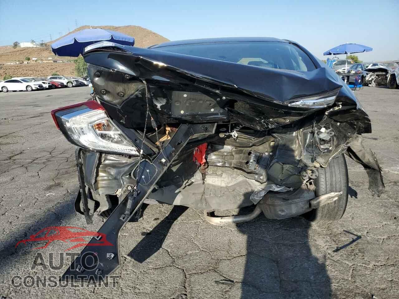 HONDA CIVIC 2019 - 2HGFC2F62KH560692