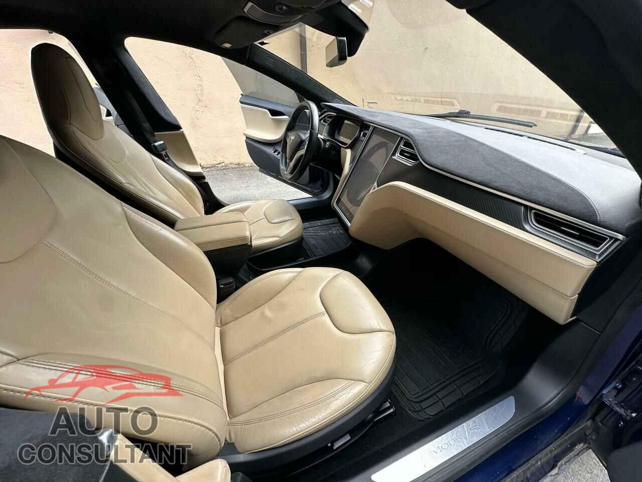 TESLA MODEL S 2015 - 5YJSA1H27FF091683