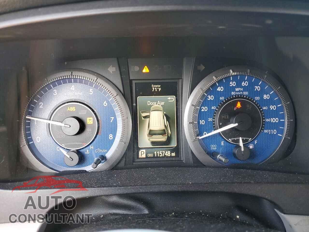 TOYOTA SIENNA 2017 - 5TDYZ3DC5HS813678