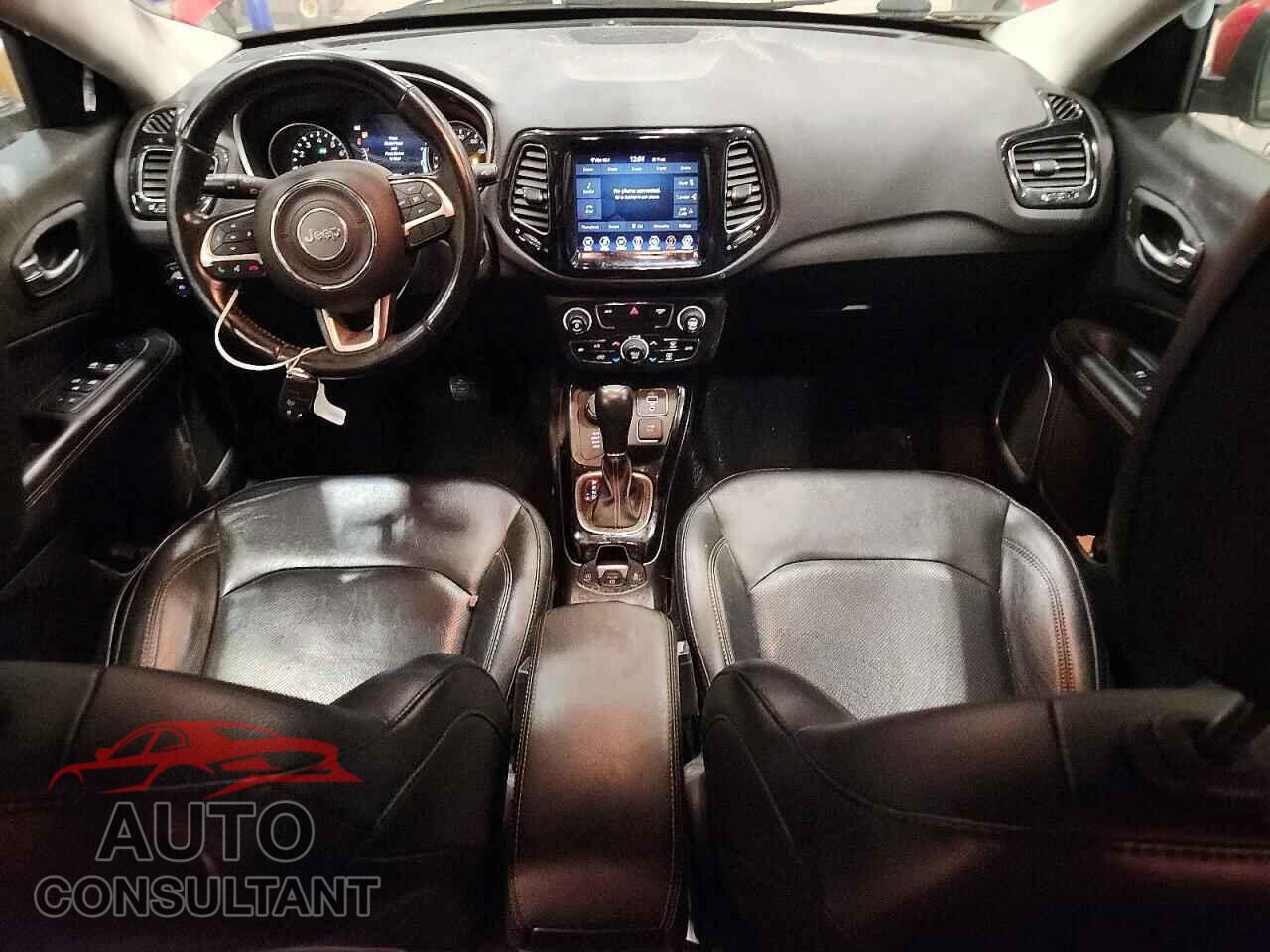 JEEP COMPASS 2019 - 3C4NJDCB2KT854582