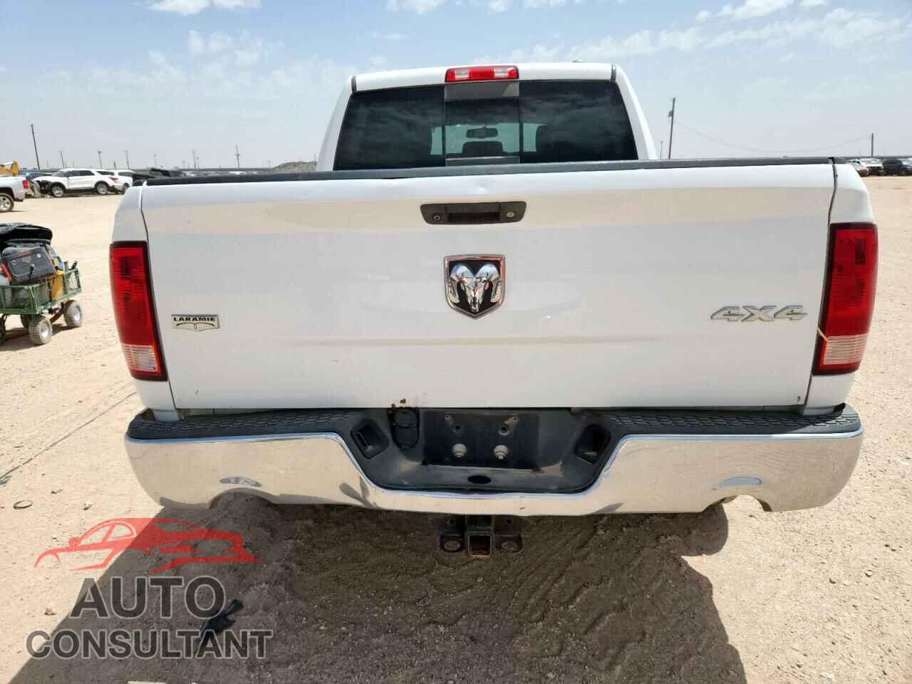 DODGE RAM 1500 2012 - 1C6RD7NT3CS347197