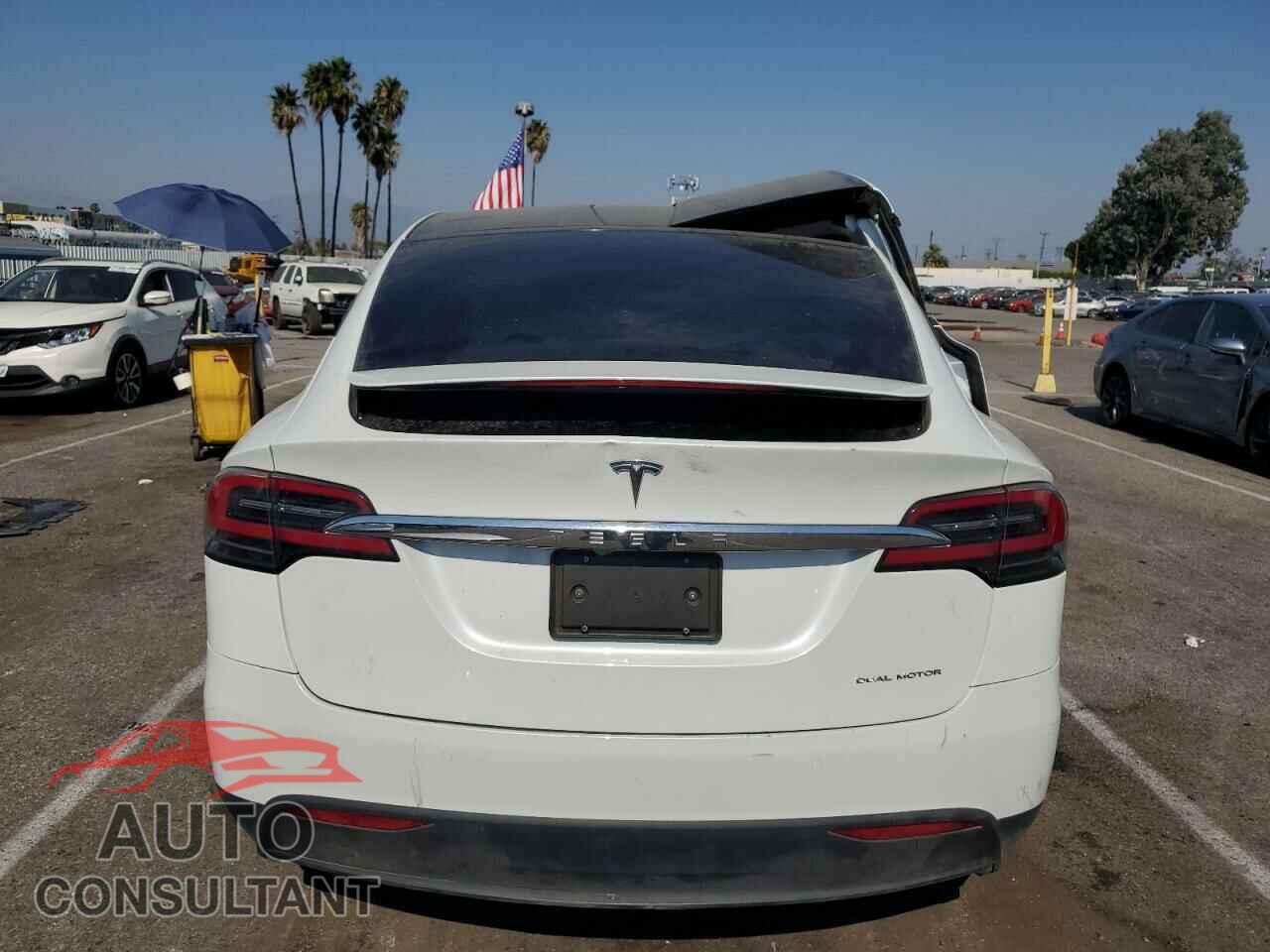 TESLA MODEL X 2019 - 5YJXCBE28KF204240