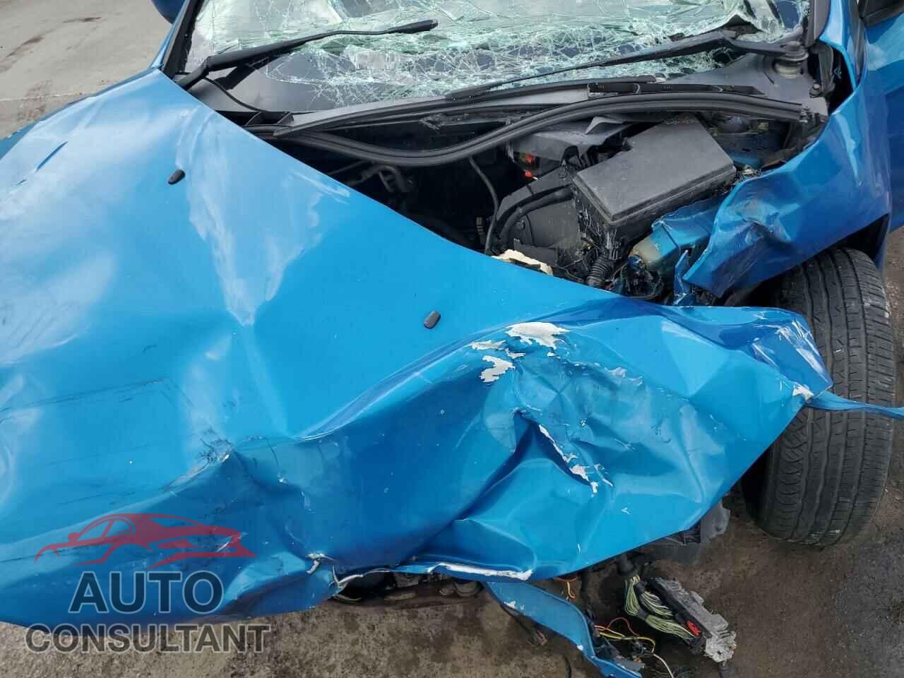 FORD FOCUS 2012 - 1FAHP3K24CL457241