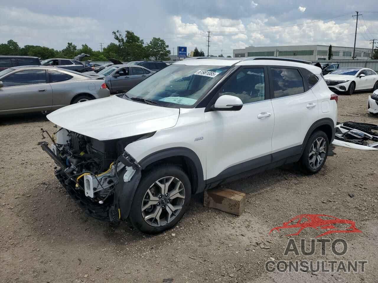 KIA SELTOS 2023 - KNDERCAA1P7449466