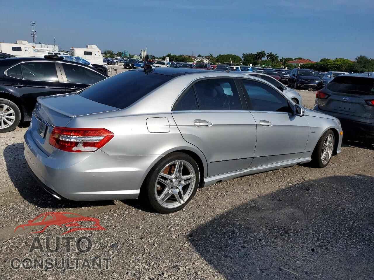 MERCEDES-BENZ E-CLASS 2012 - WDDHF5KB9CA631881