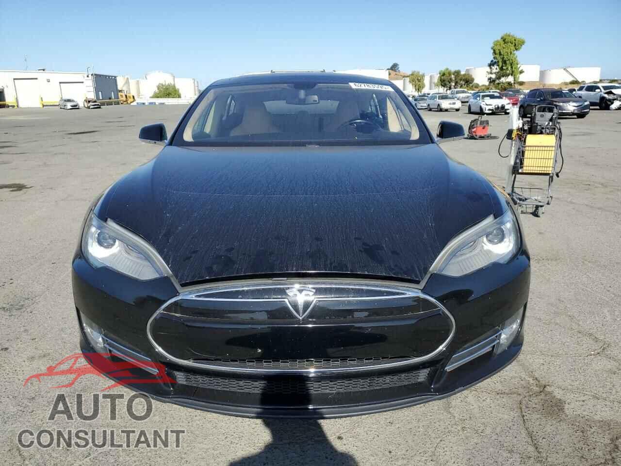 TESLA MODEL S 2012 - 5YJSA1DP7CFS00835