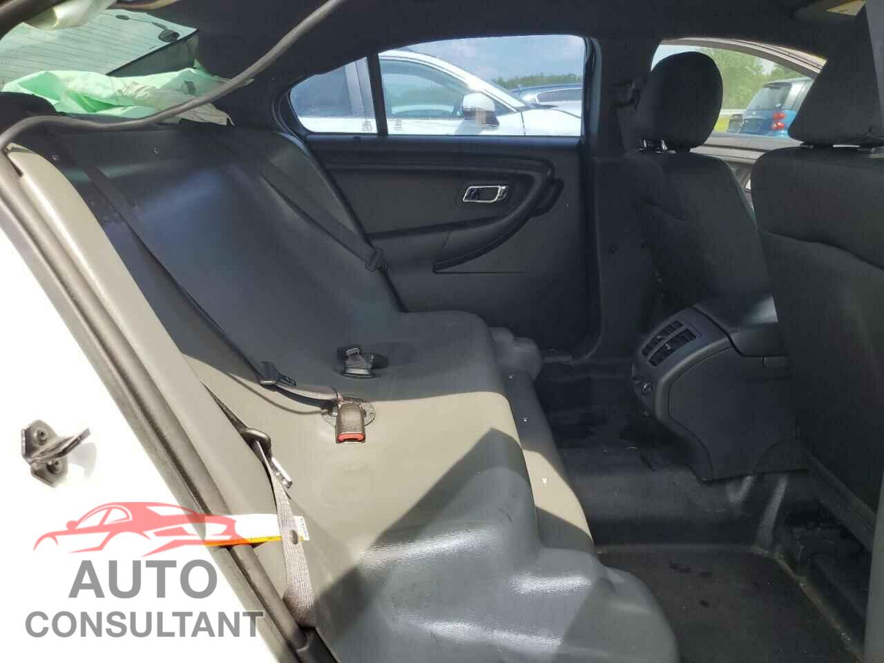FORD TAURUS 2015 - 1FAHP2MK5FG140850