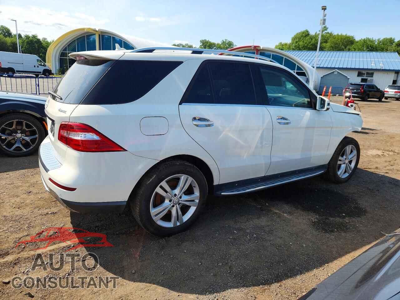 MERCEDES-BENZ M-CLASS 2013 - 4JGDA5HB2DA213643