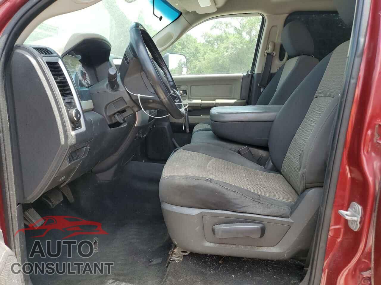 DODGE RAM 1500 2012 - 1C6RD7LT9CS216875
