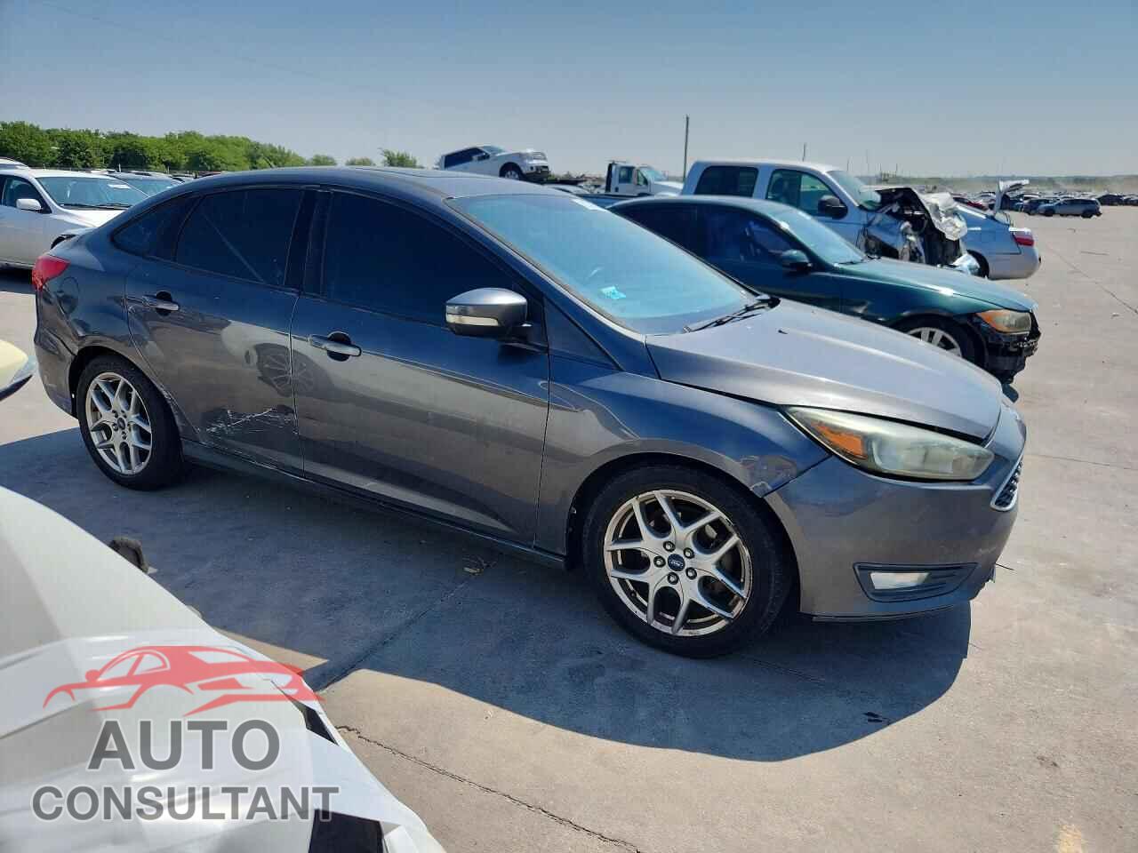 FORD FOCUS 2015 - 1FADP3F27FL210342