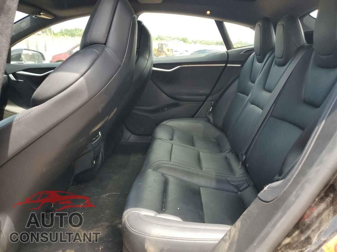 TESLA MODEL S 2017 - 5YJSA1E28HF232493