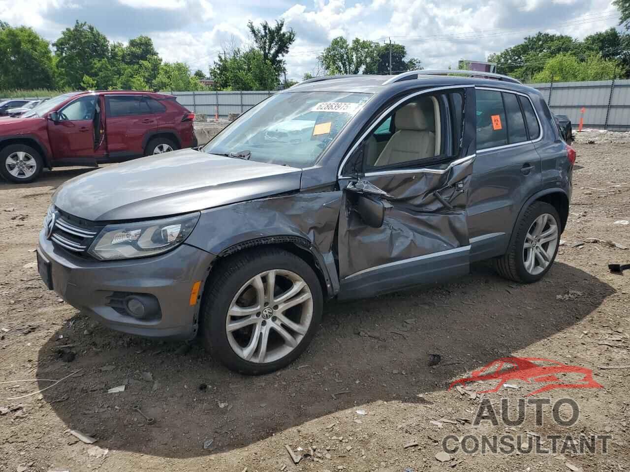 VOLKSWAGEN TIGUAN 2013 - WVGAV3AXXDW612806