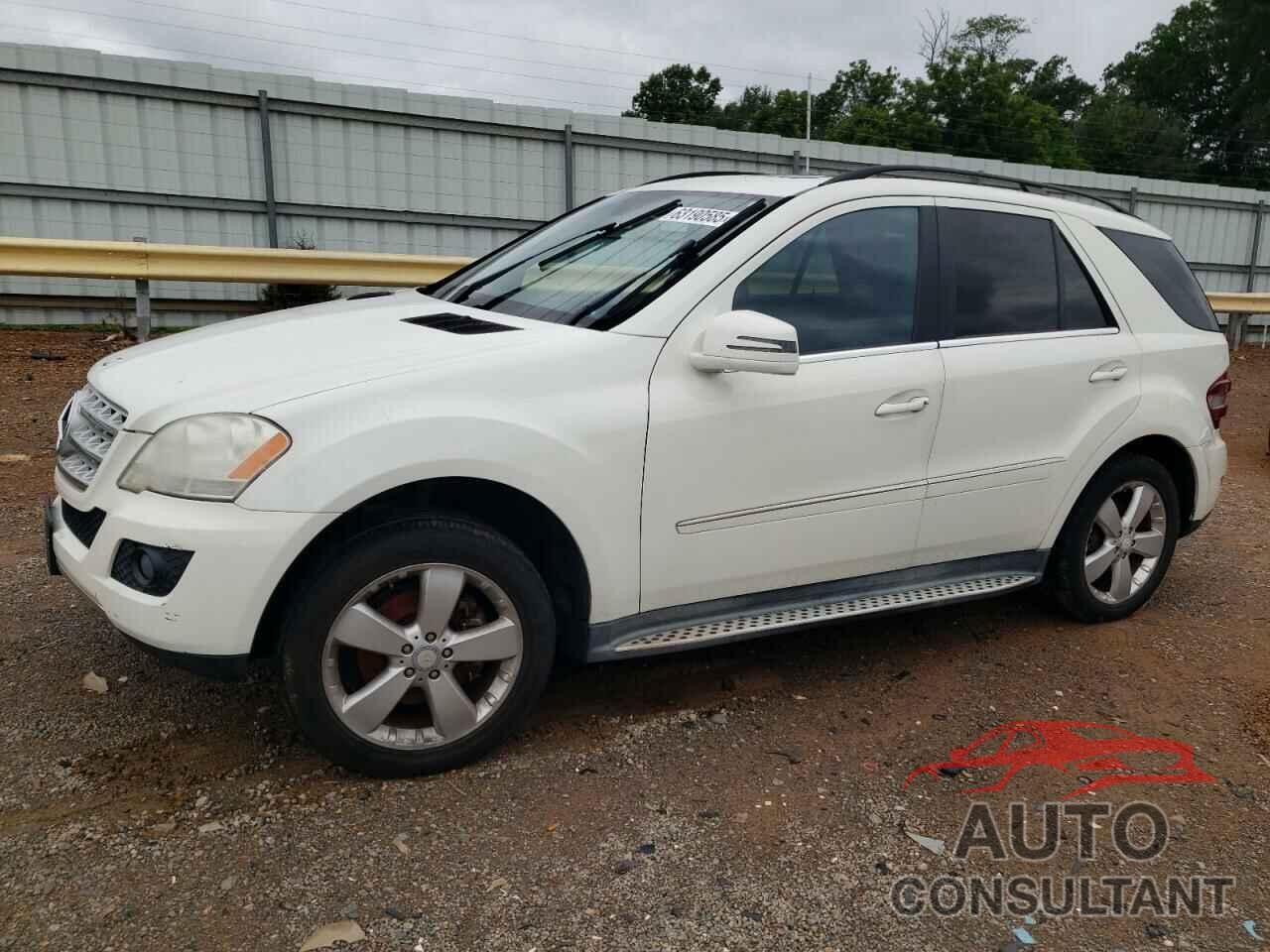 MERCEDES-BENZ M-CLASS 2011 - 4JGBB8GBXBA687697