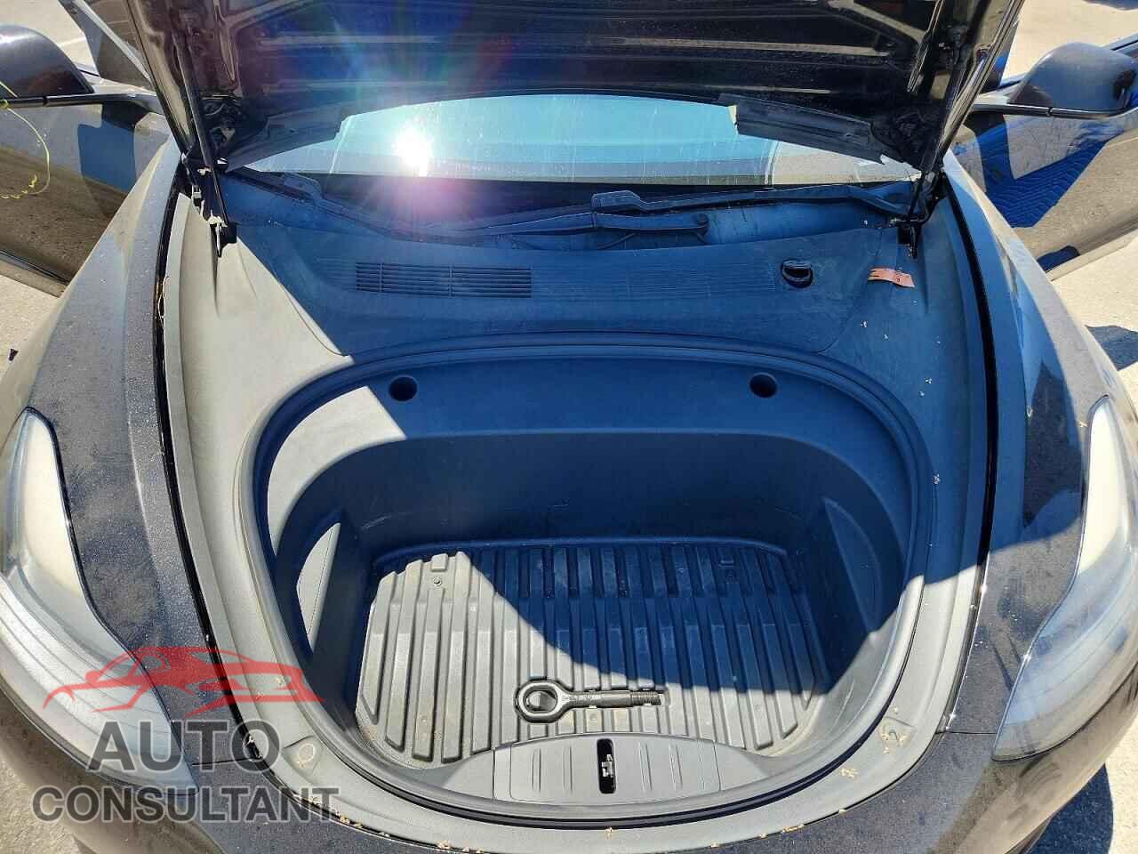 TESLA MODEL 3 2021 - 5YJ3E1EB7MF060170