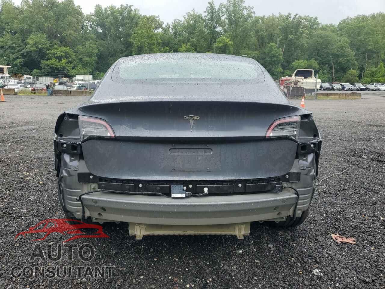 TESLA MODEL 3 2018 - 5YJ3E1EA2JF059432