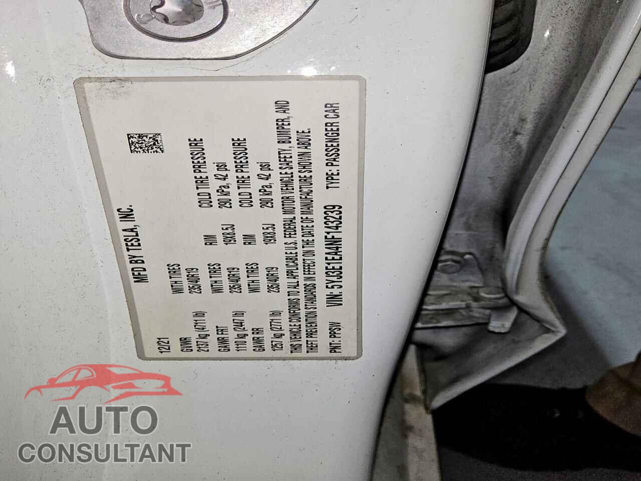 TESLA MODEL 3 2022 - 5YJ3E1EA4NF143239