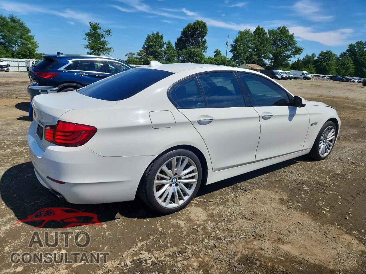 BMW 5 SERIES 2011 - WBAFR9C52BC758710