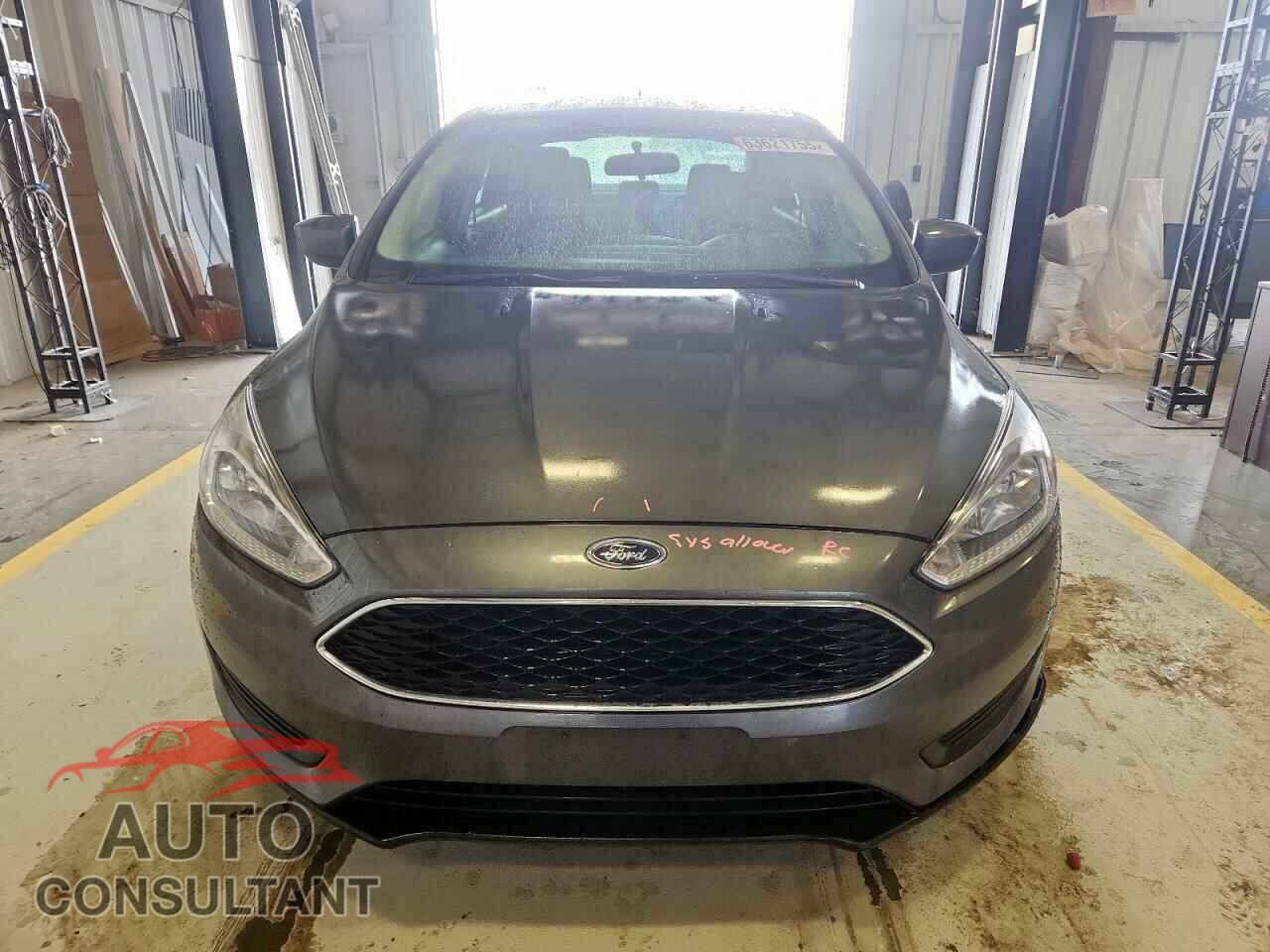 FORD FOCUS 2018 - 1FADP3FE0JL311760