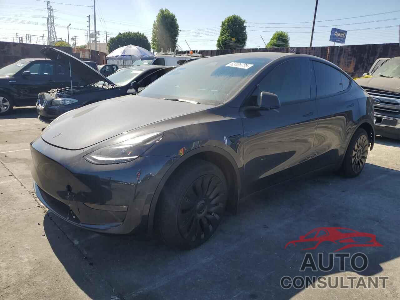 TESLA MODEL Y 2024 - 7SAYGDEE0RF064292