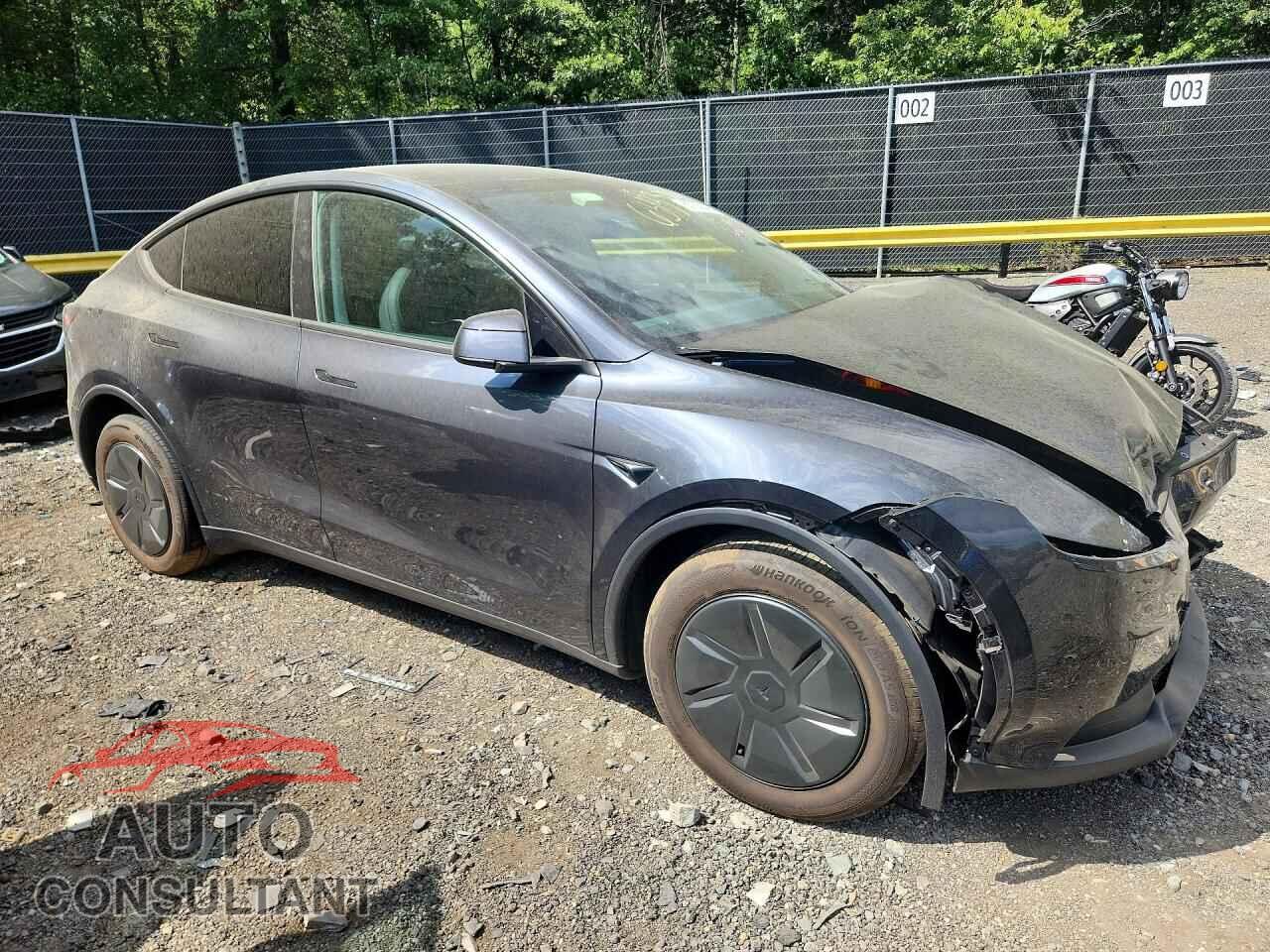 TESLA MODEL Y 2026 - 7SAYGDED9TA705127