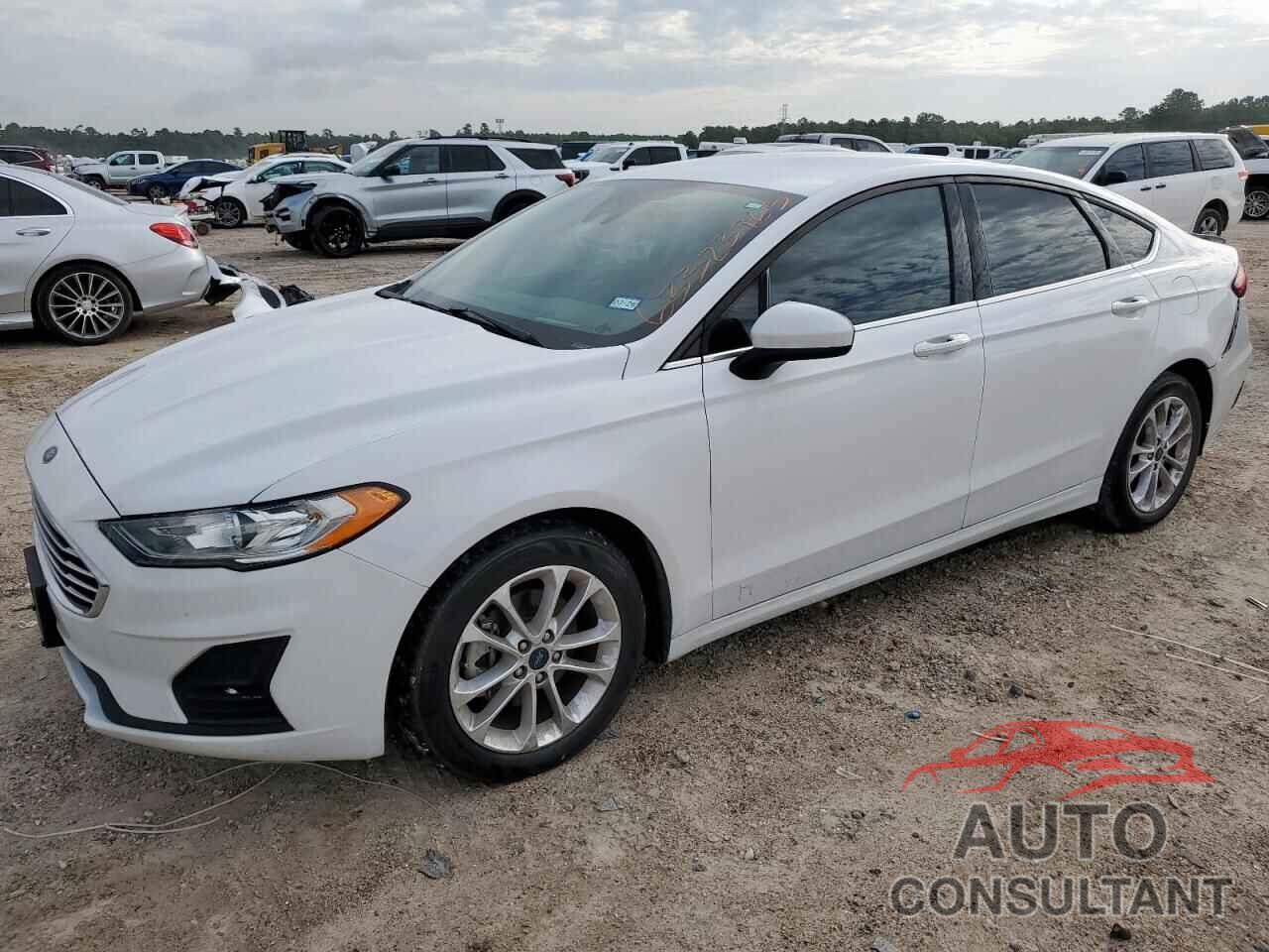 FORD FUSION 2020 - 3FA6P0H79LR155597