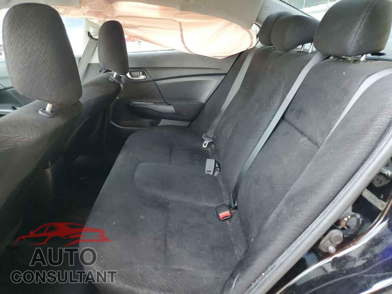 HONDA CIVIC 2013 - 2HGFB2F57DH596410