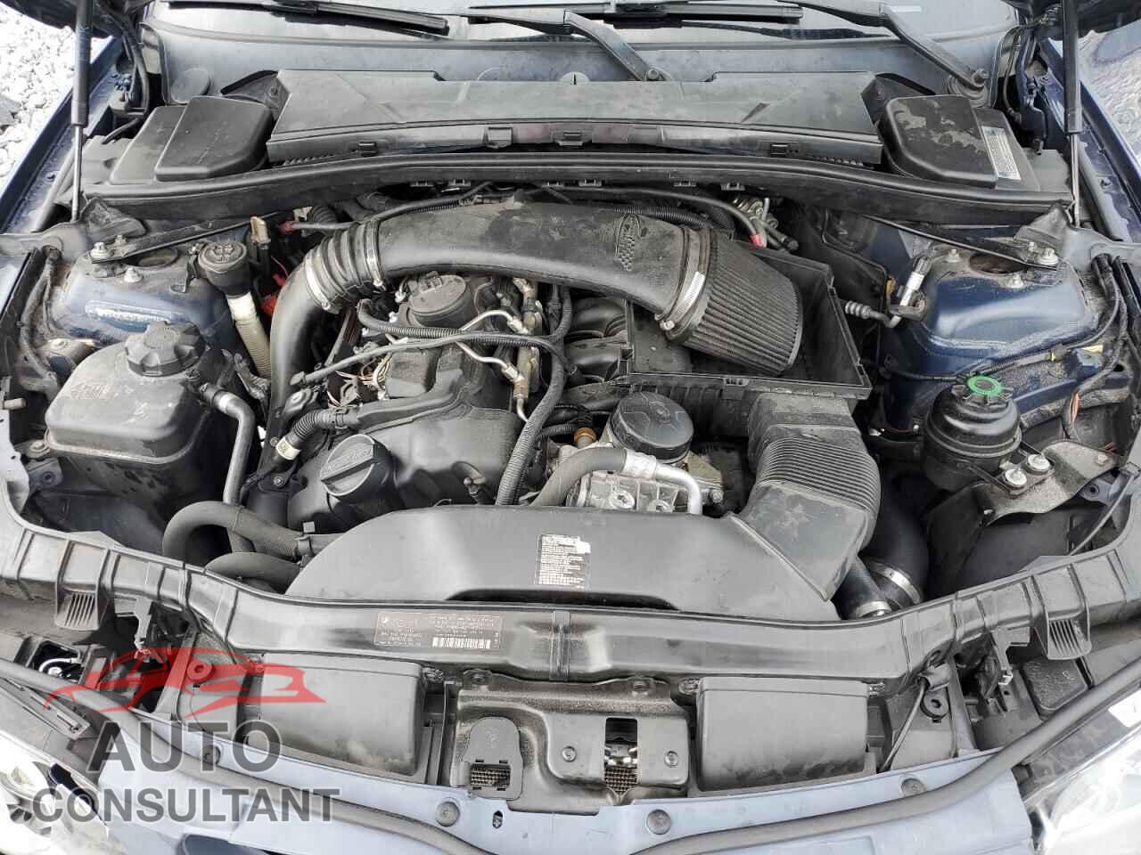 BMW 1 SERIES 2011 - WBAUC9C57BVM11368