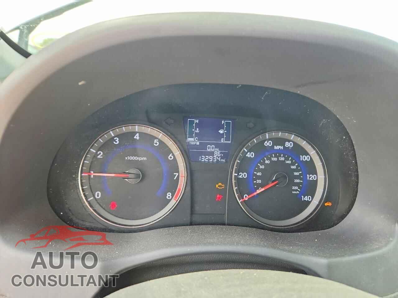 HYUNDAI ACCENT 2017 - KMHCT4AE2HU238602