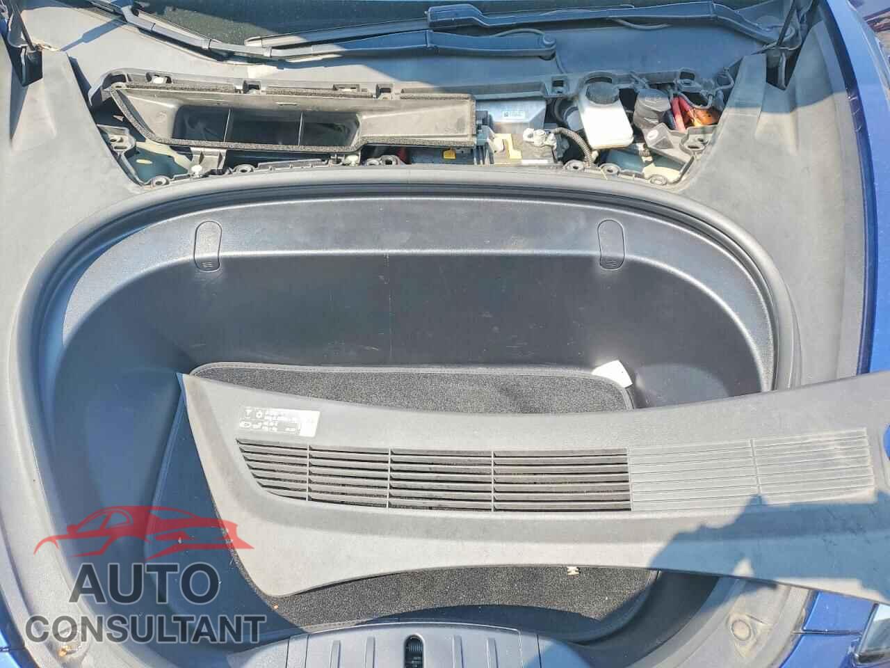 TESLA MODEL 3 2018 - 5YJ3E1EA1JF076013