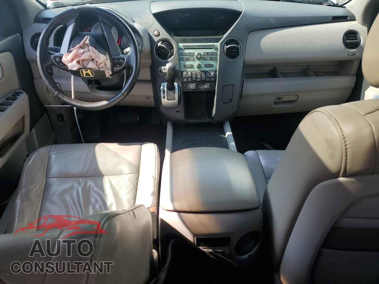 HONDA PILOT 2011 - 5FNYF4H55BB070509