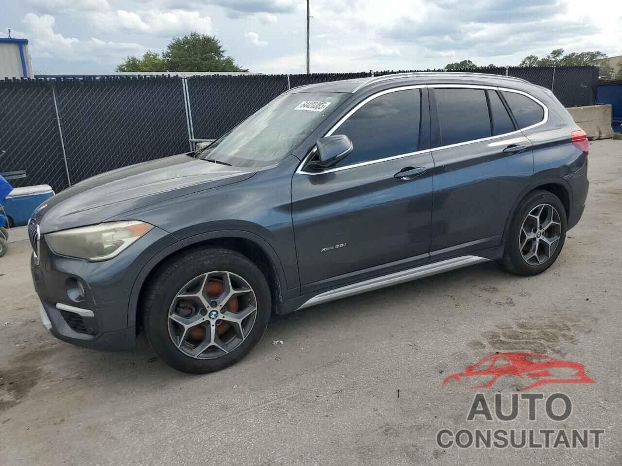 BMW X1 2017 - WBXHT3C32H5F75870