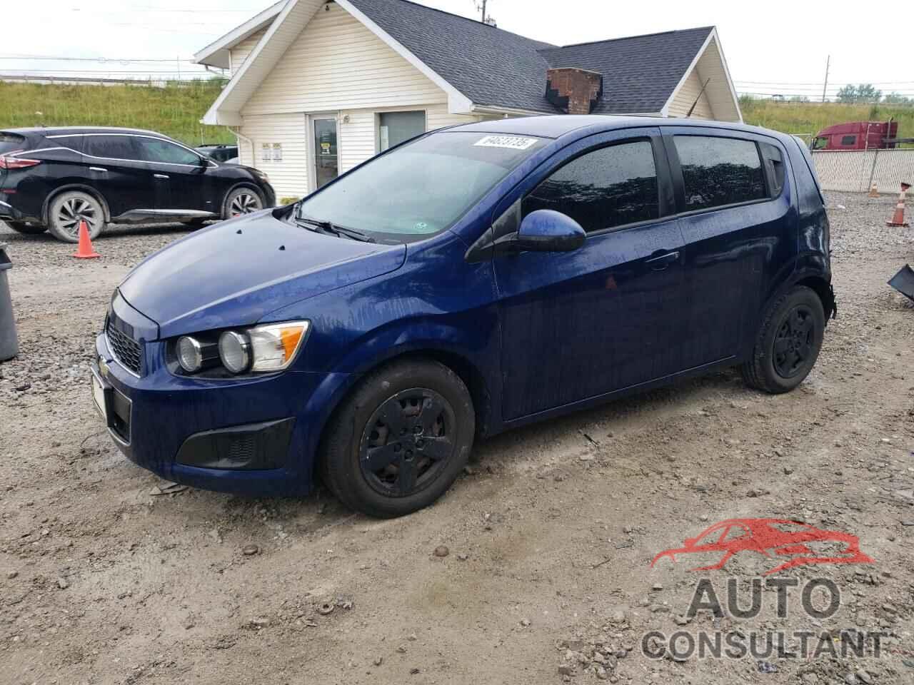 CHEVROLET SONIC 2013 - 1G1JA6SH8D4116870
