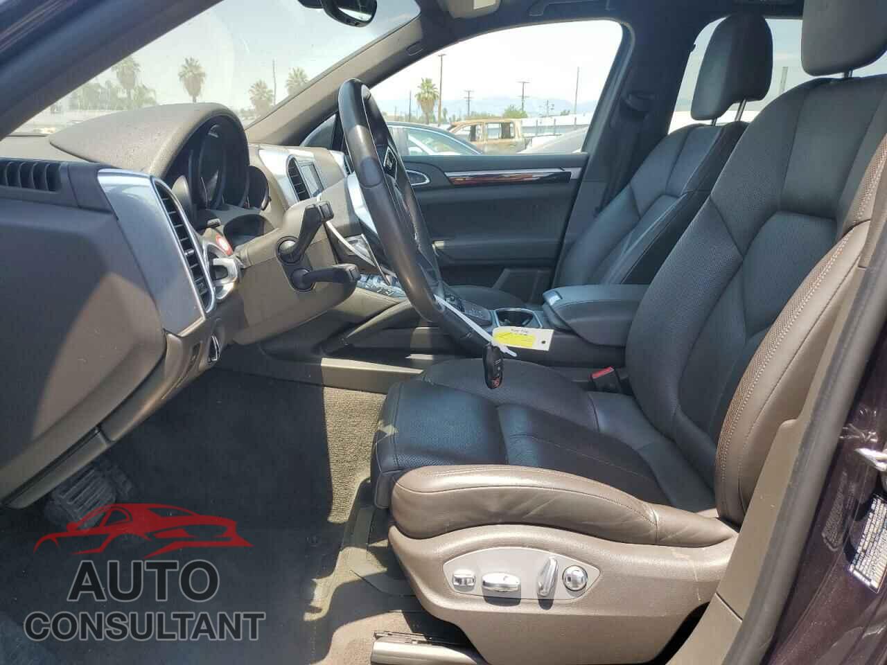 PORSCHE CAYENNE 2018 - WP1AA2A25JKA01954