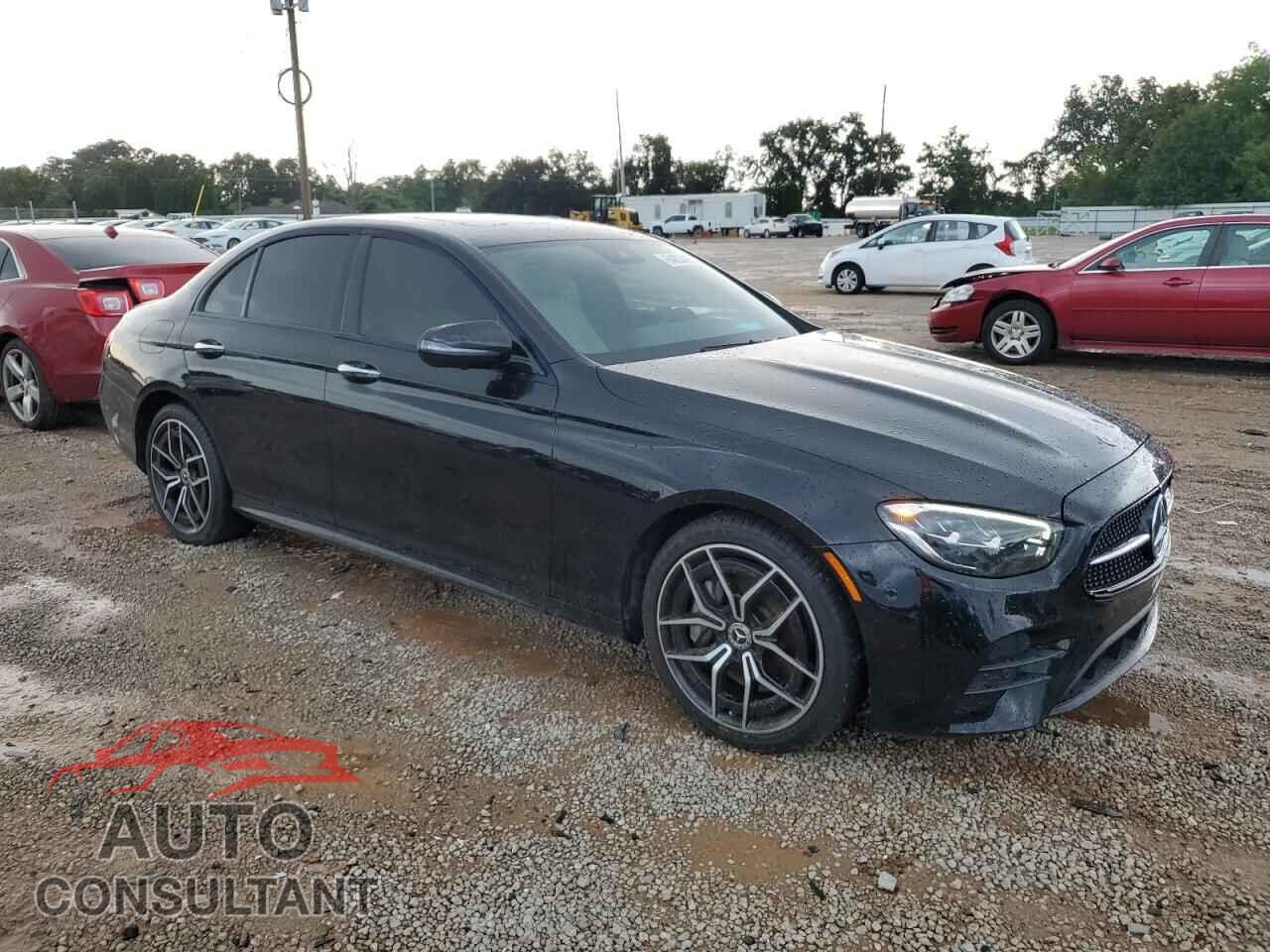 MERCEDES-BENZ E-CLASS 2022 - W1KZF8DB8NB091732