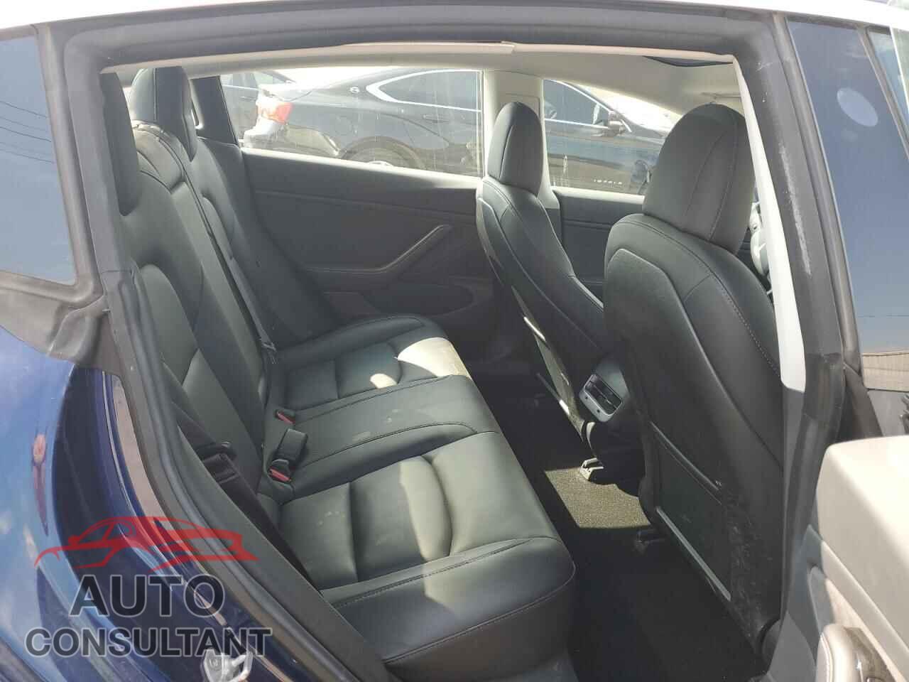 TESLA MODEL 3 2018 - 5YJ3E1EA5JF044035