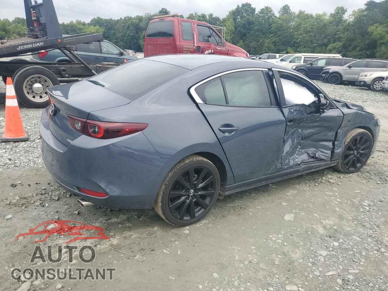 MAZDA 3 2023 - 3MZBPACM6PM375176