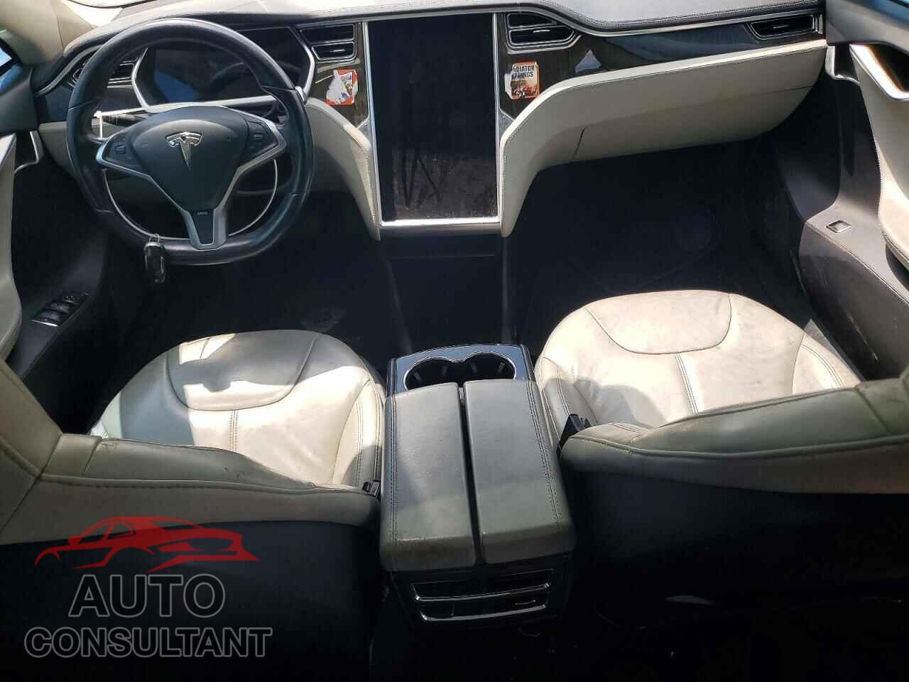 TESLA MODEL S 2013 - 5YJSA1CNXDFP05480