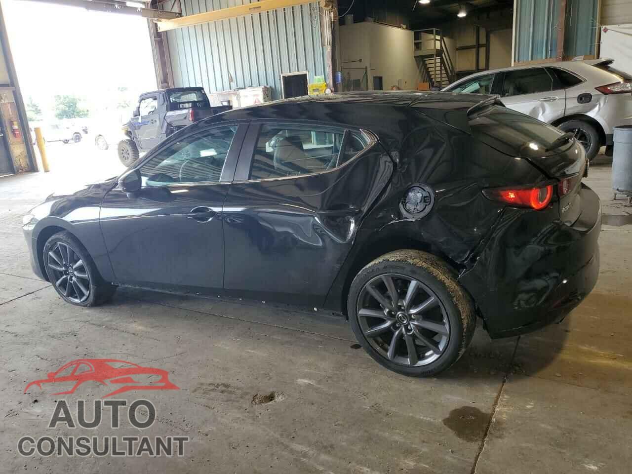 MAZDA 3 2023 - JM1BPALM7P1610121