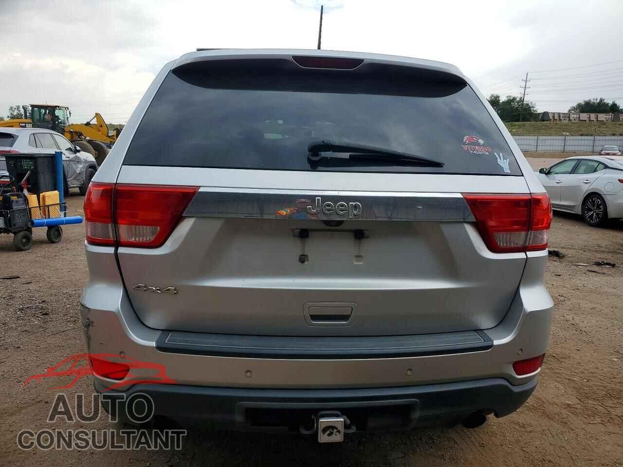 JEEP CHEROKEE 2011 - 1J4RR4GT3BC627288