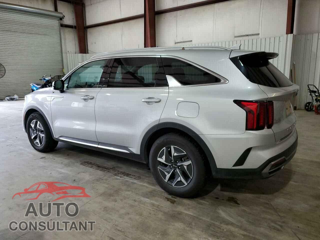 KIA SORENTO 2021 - KNDRH4LG0M5054231