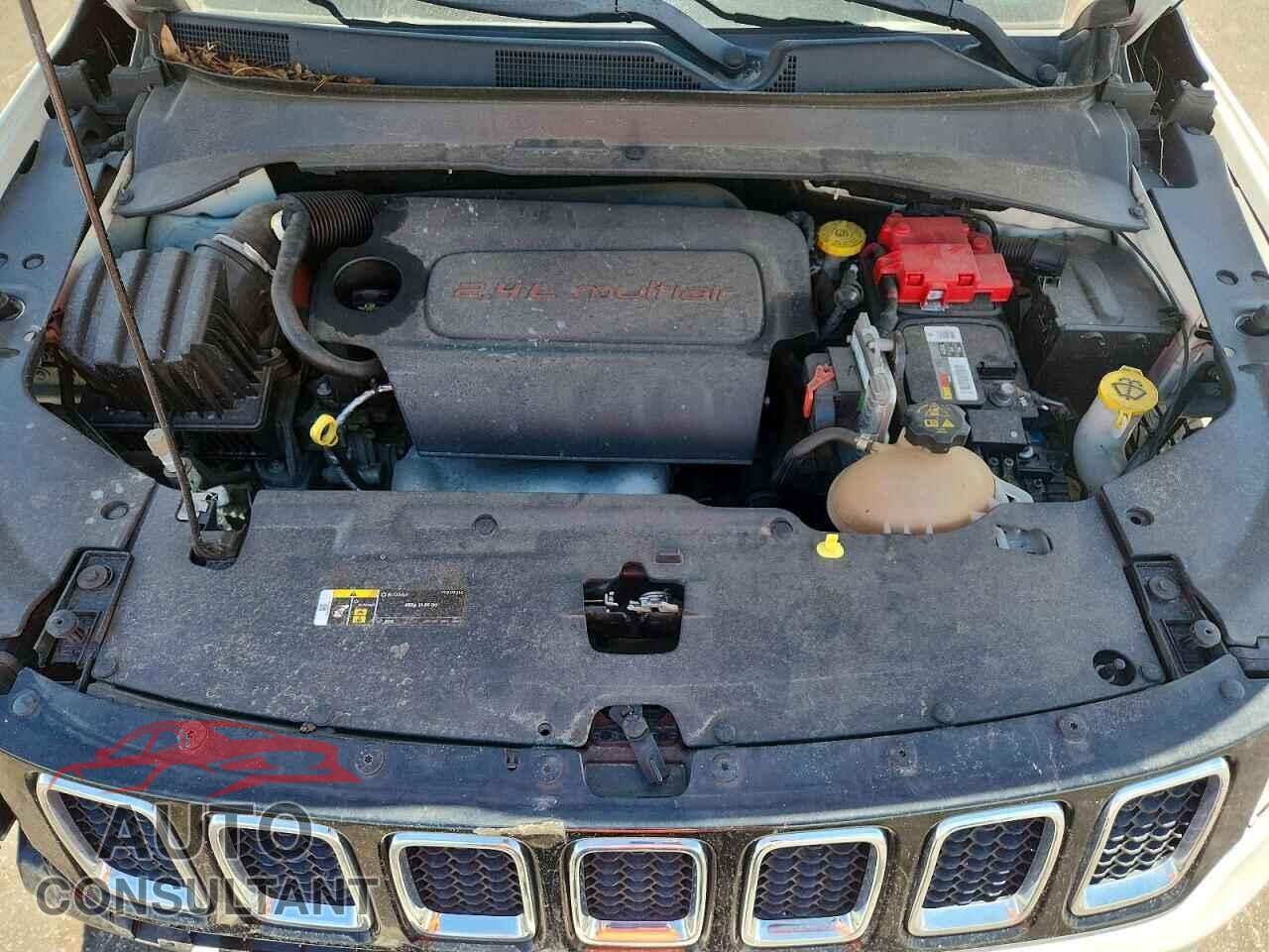 JEEP COMPASS 2019 - 3C4NJDCB7KT780687