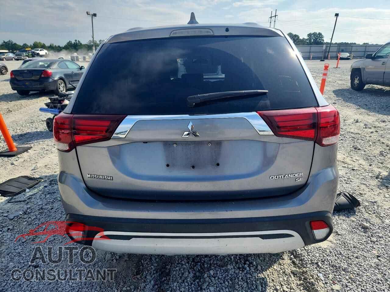 MITSUBISHI OUTLANDER 2019 - JA4AD3A38KZ044887