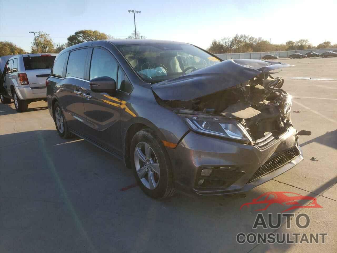 HONDA ODYSSEY 2018 - 5FNRL6H71JB029674