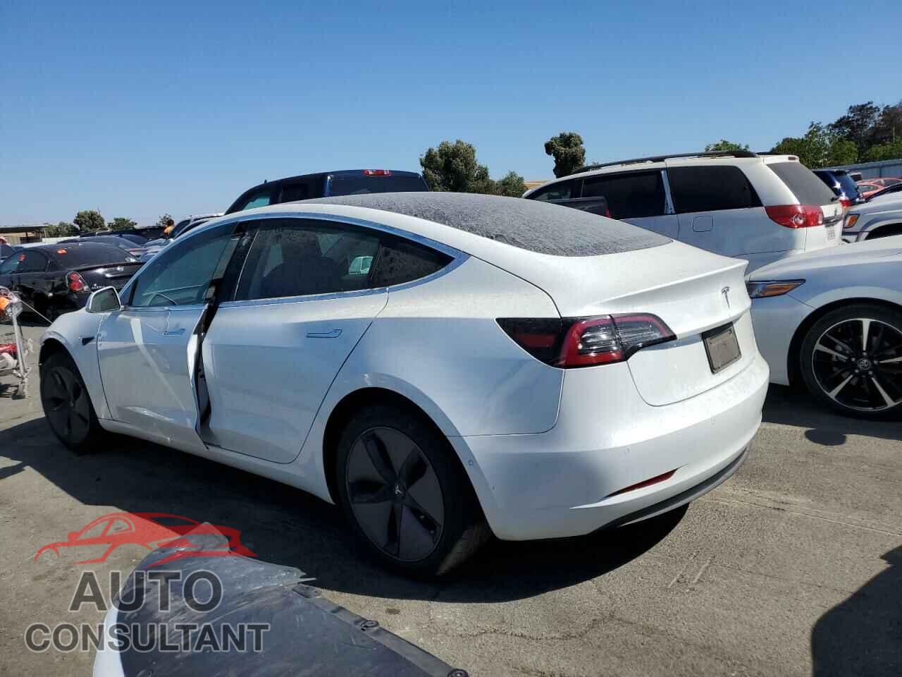 TESLA MODEL 3 2019 - 5YJ3E1EA5KF310106