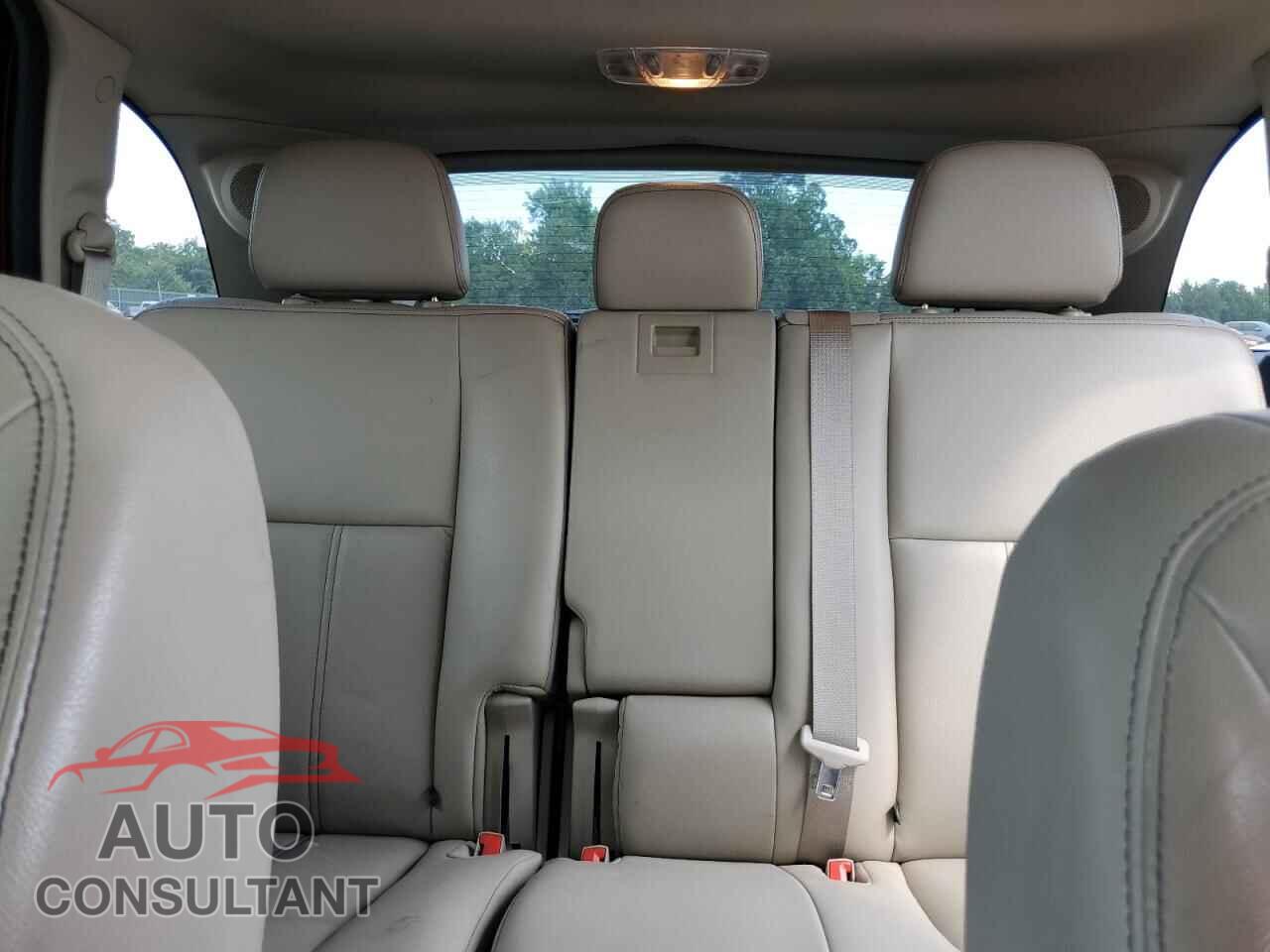 FORD EDGE 2011 - 2FMDK3KC2BBA51758