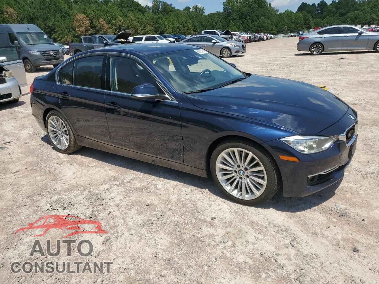 BMW 3 SERIES 2013 - WBA3A9C53DF476944