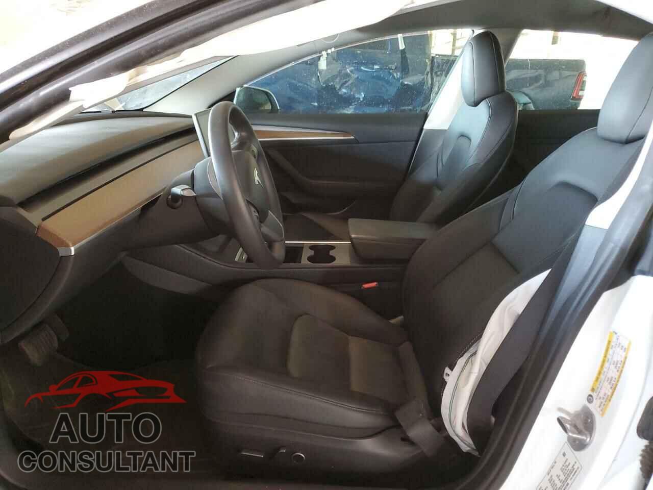 TESLA MODEL 3 2022 - 5YJ3E1EBXNF327609