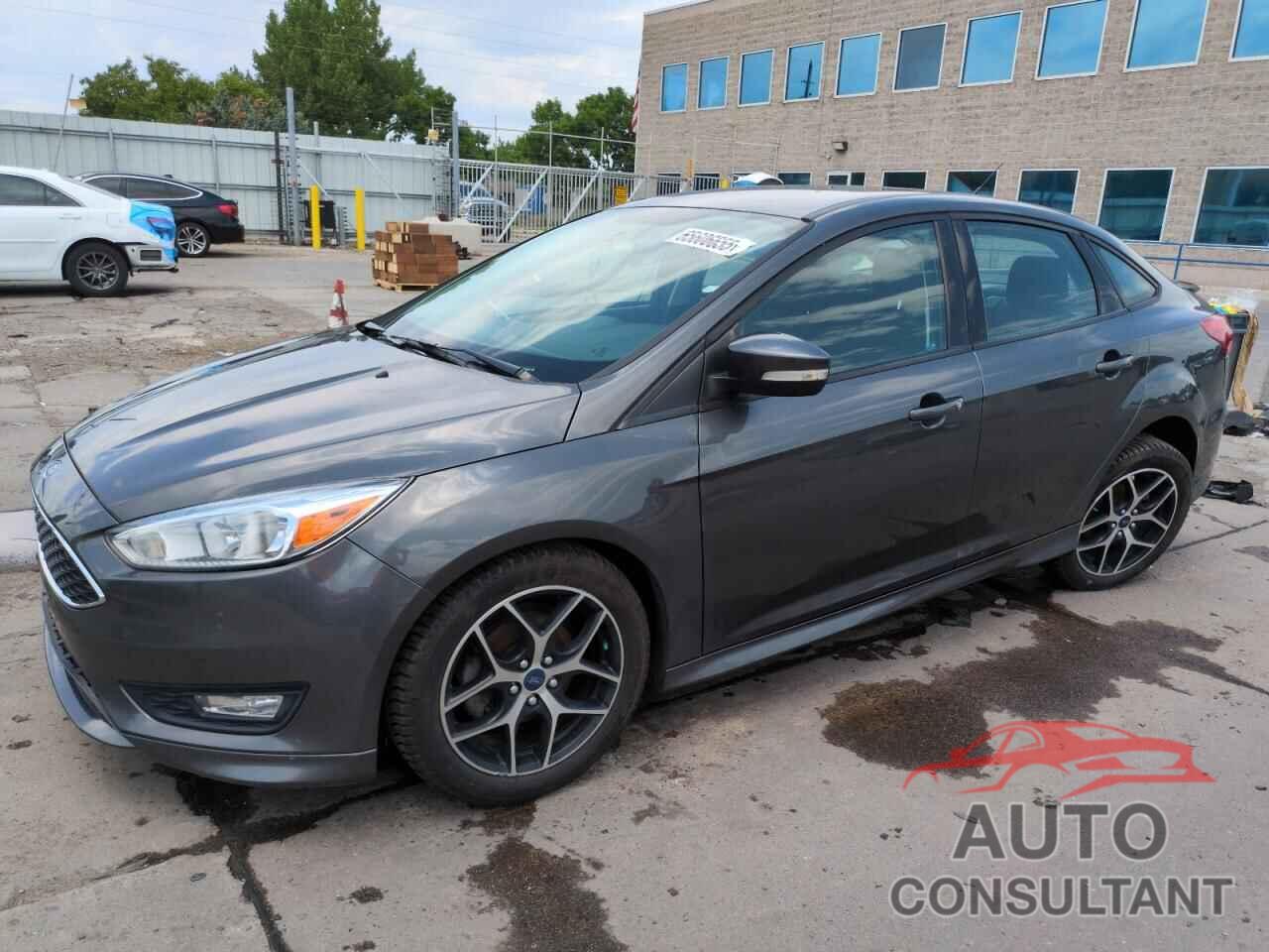 FORD FOCUS 2015 - 1FADP3F26FL339642
