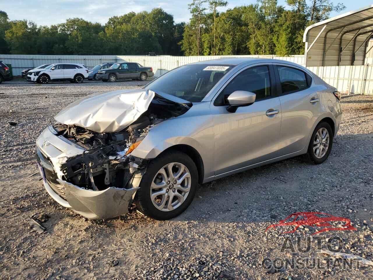 TOYOTA YARIS 2017 - 3MYDLBYV5HY192491